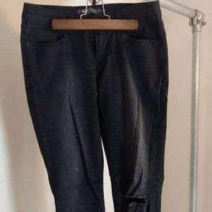 Levi's Distressed Skinny Jeans